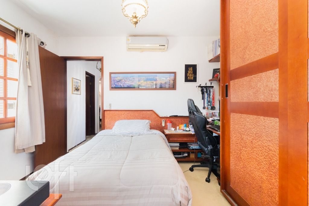 Casa à venda com 3 quartos, 284m² - Foto 14