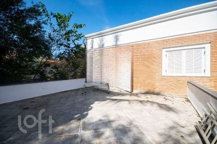 Casa à venda com 6 quartos, 600m² - Foto 24