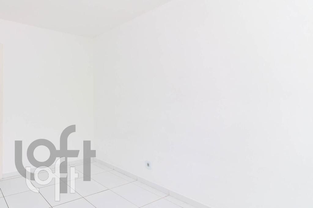 Apartamento à venda com 2 quartos, 55m² - Foto 2