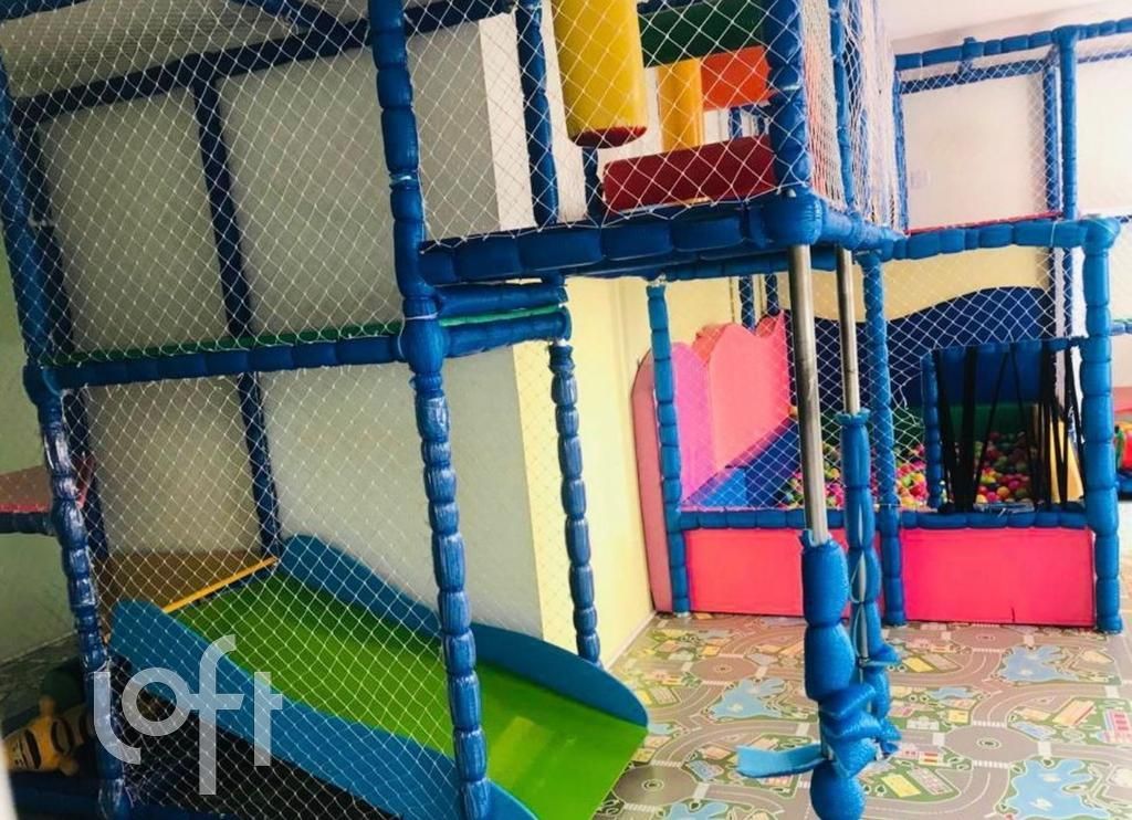 Apartamento à venda com 3 quartos, 60m² - Foto 18