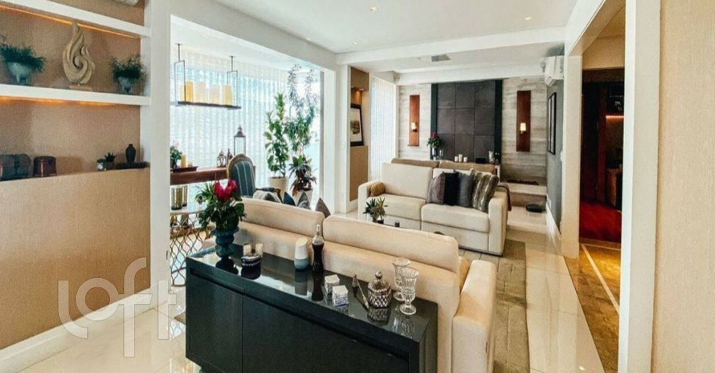 Apartamento, 3 quartos, 260 m² - Foto 2