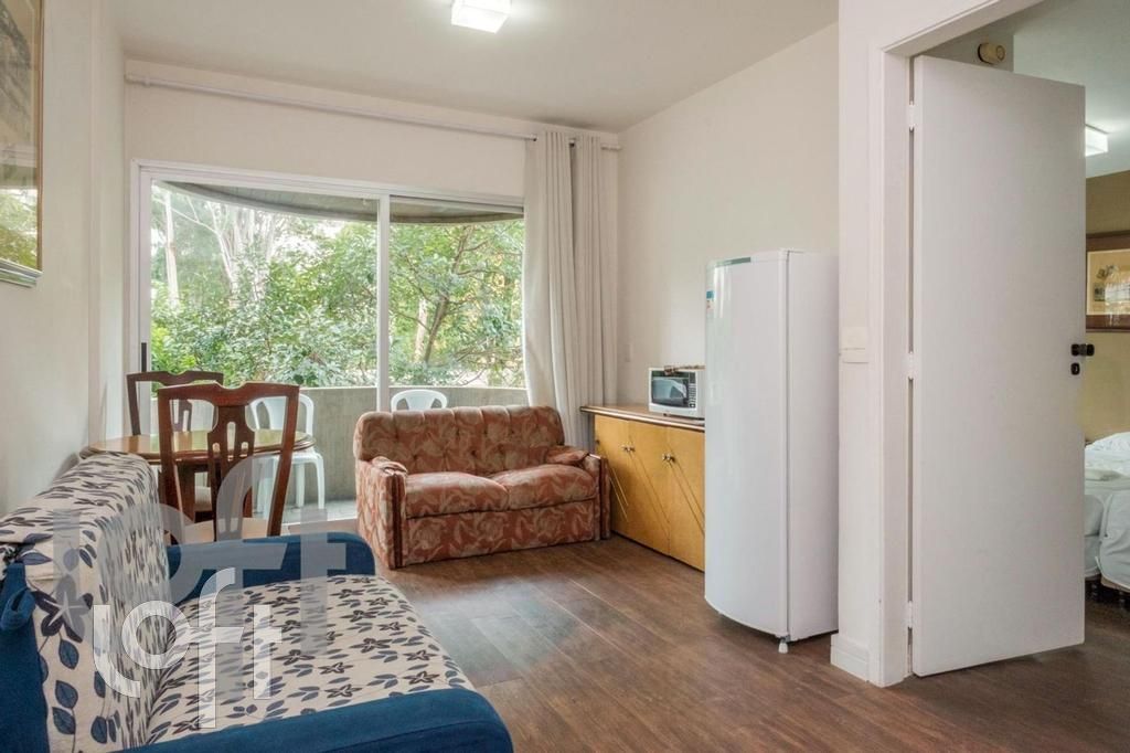 Apartamento à venda com 1 quarto, 48m² - Foto 30