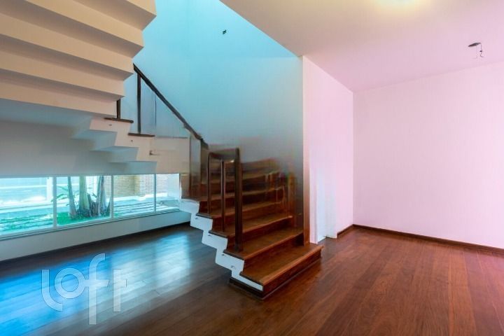 Casa à venda com 6 quartos, 600m² - Foto 14