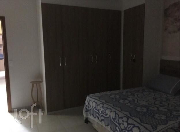 Casa à venda com 3 quartos, 126m² - Foto 2
