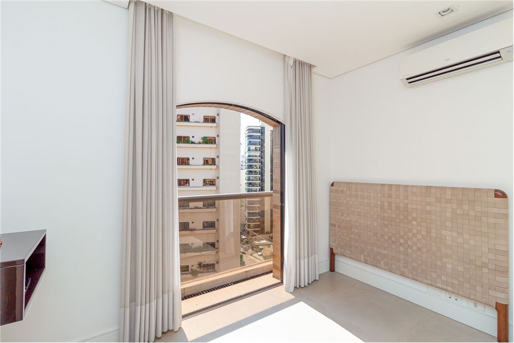 Cobertura, 3 quartos, 264 m² - Foto 41