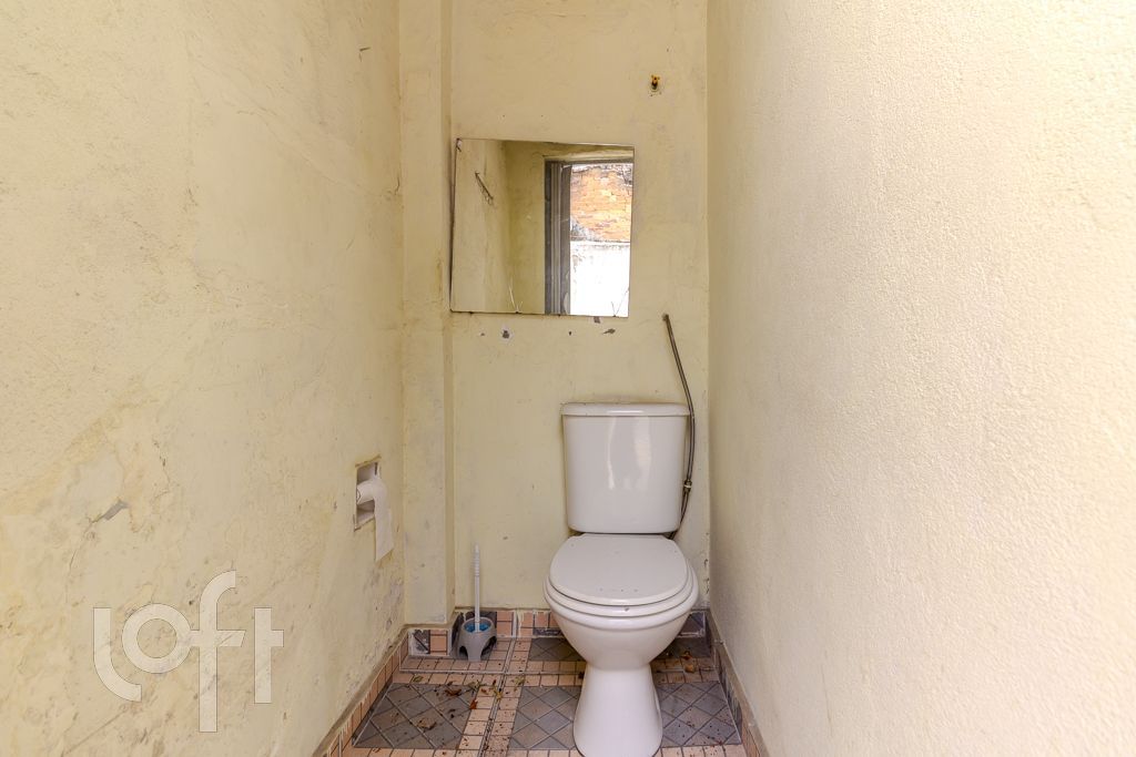 Casa à venda com 2 quartos, 64m² - Foto 25