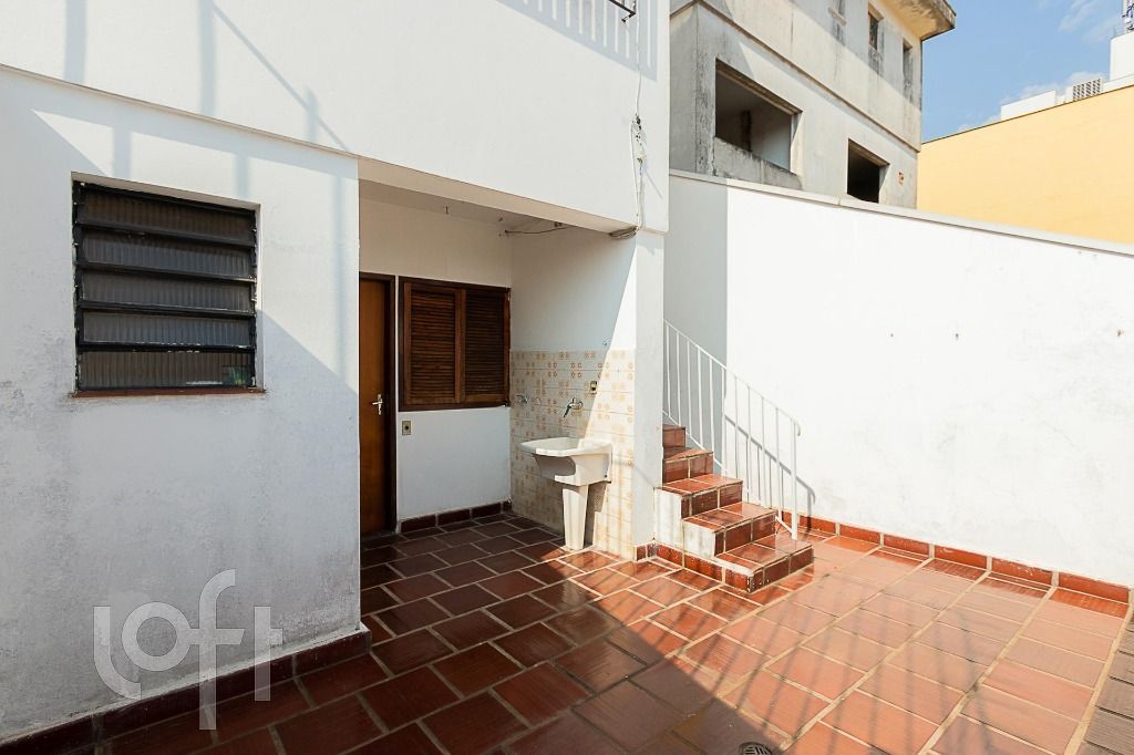 Casa à venda com 3 quartos, 231m² - Foto 25