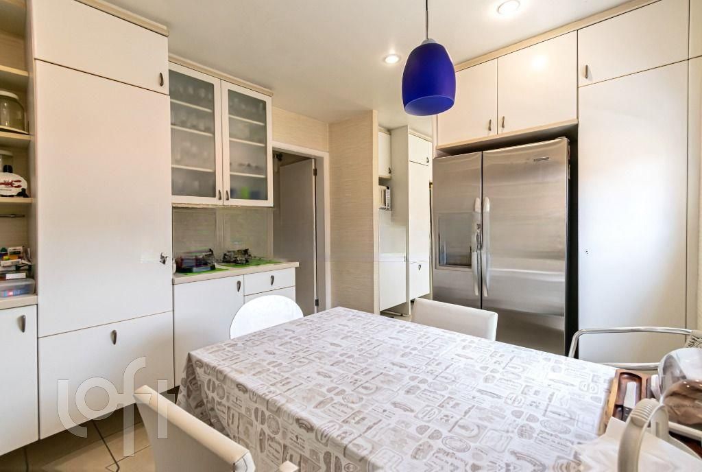 Casa à venda com 5 quartos, 250m² - Foto 23
