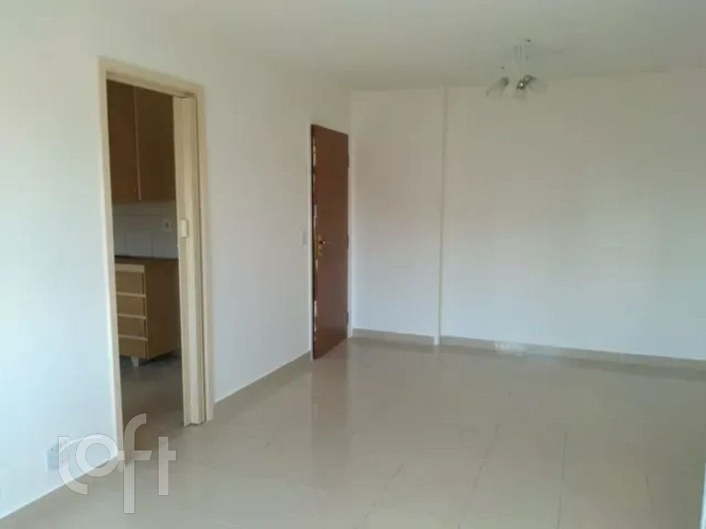 Apartamento à venda com 2 quartos, 62m² - Foto 1