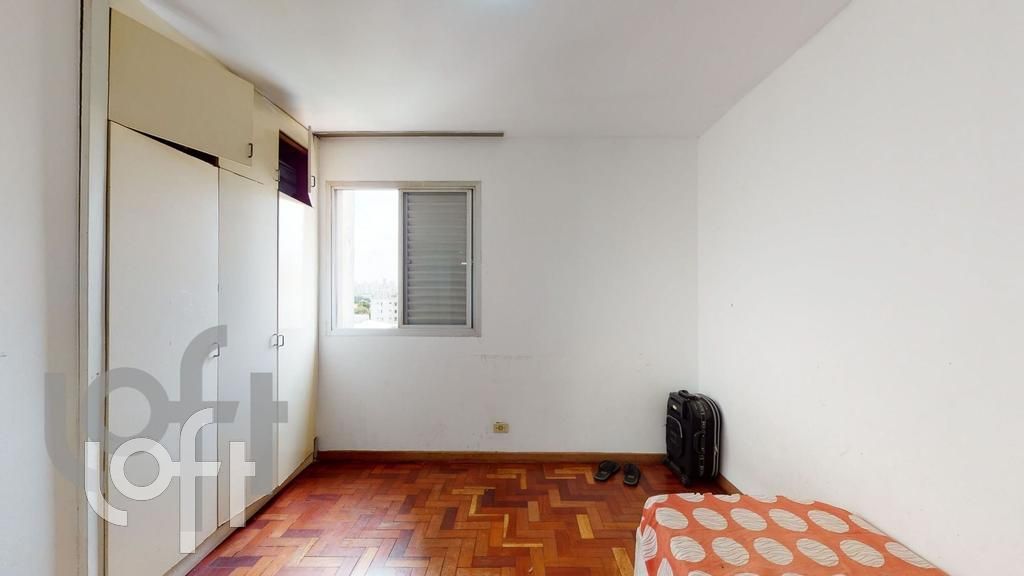 Apartamento à venda com 2 quartos, 70m² - Foto 30