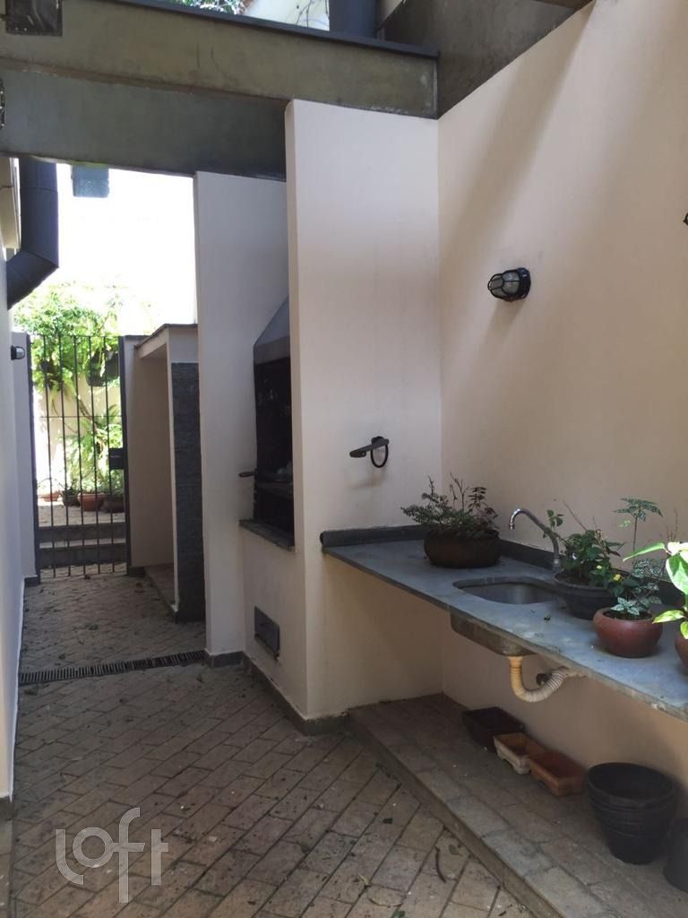 Casa à venda com 4 quartos, 550m² - Foto 4