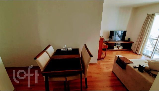 Apartamento à venda com 2 quartos, 67m² - Foto 2