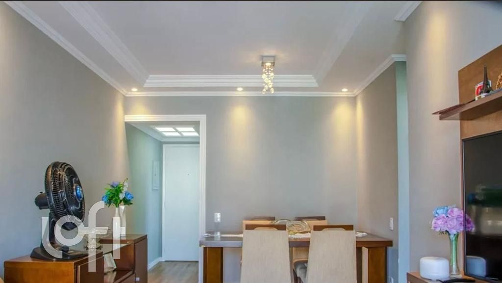 Apartamento à venda com 2 quartos, 62m² - Foto 6