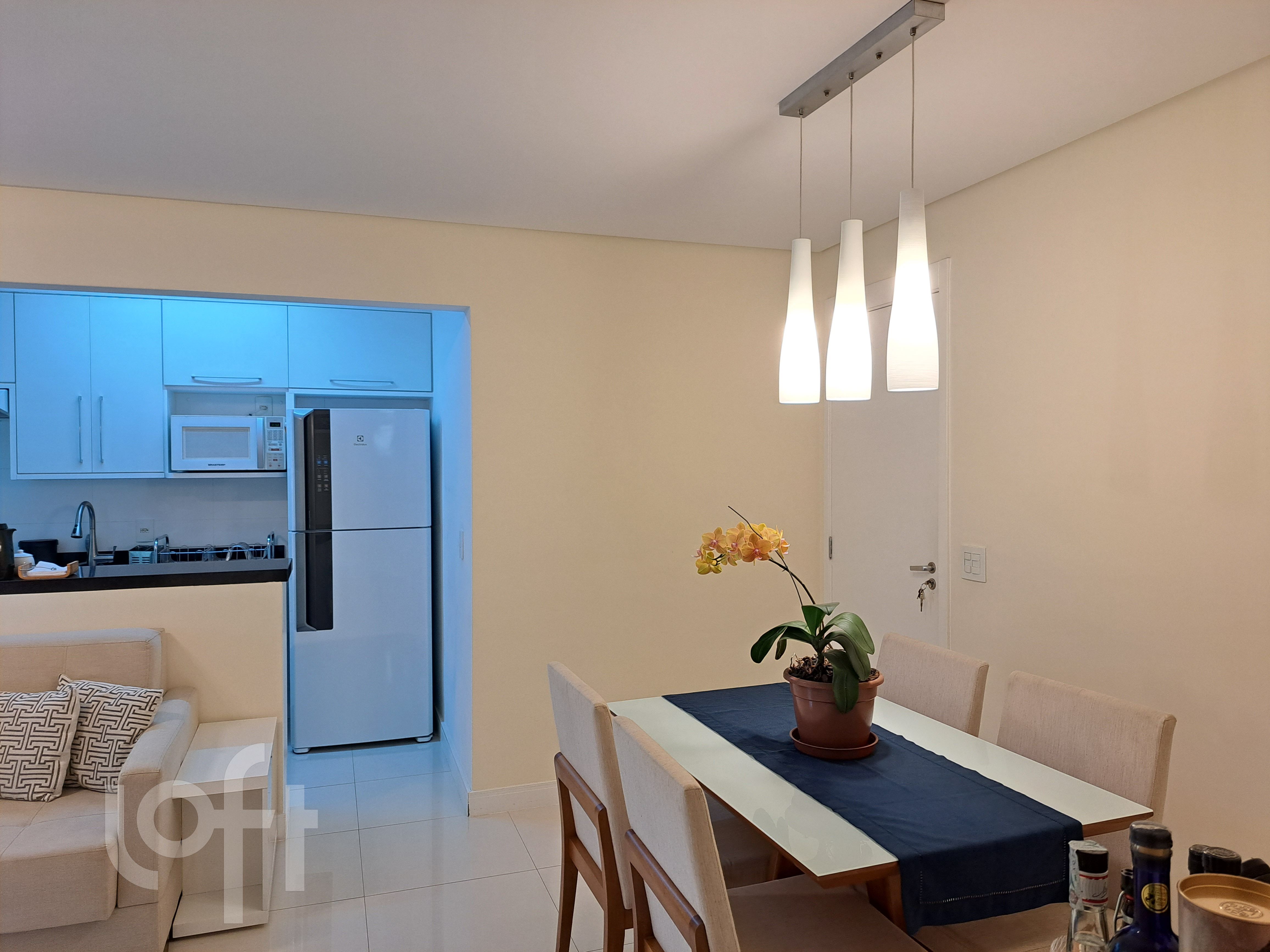 Apartamento à venda com 3 quartos, 85m² - Foto 2