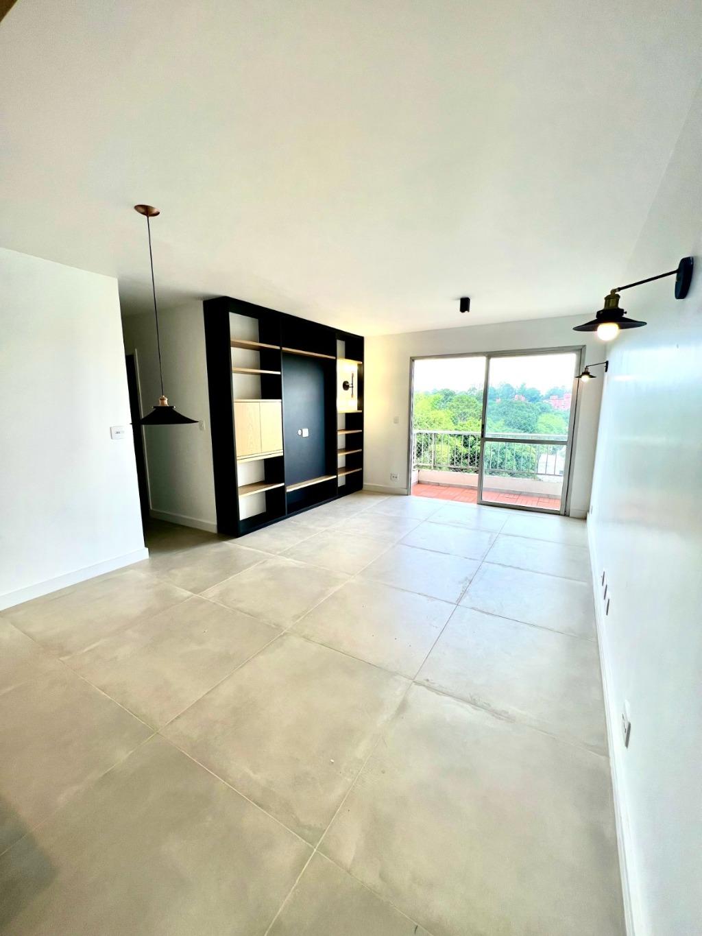 Apartamento à venda com 2 quartos, 82m² - Foto 1