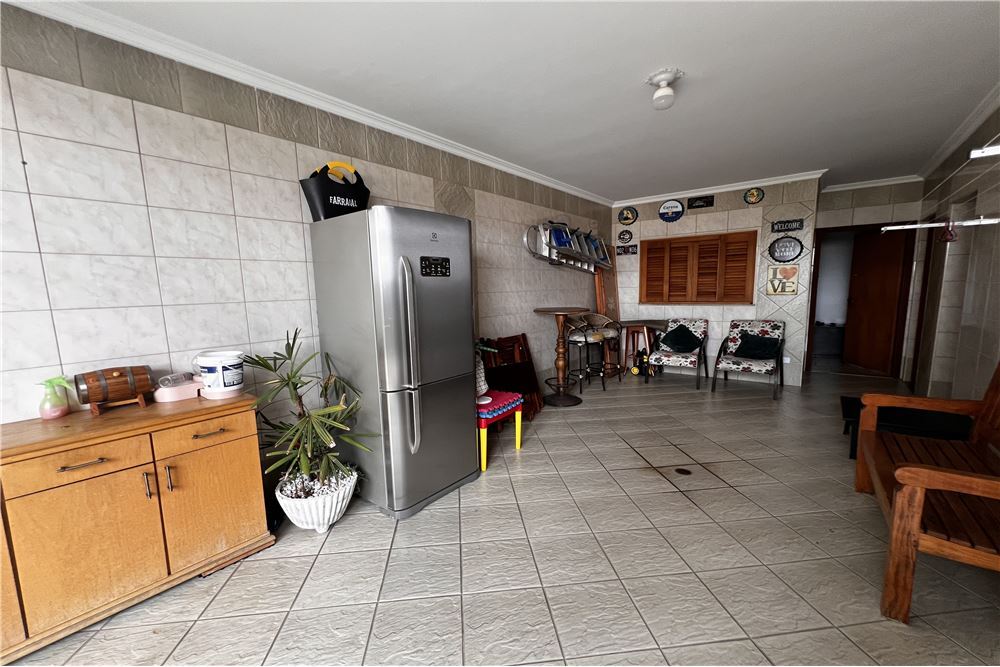 Casa à venda com 4 quartos, 250m² - Foto 26