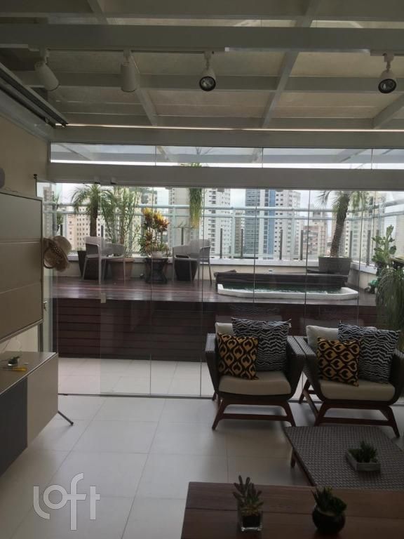 Apartamento, 3 quartos, 253 m² - Foto 11
