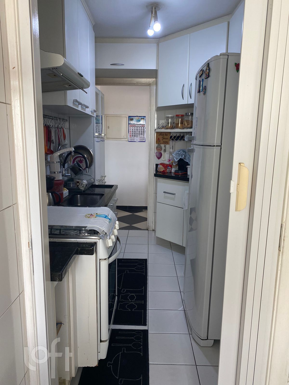 Apartamento à venda com 3 quartos, 90m² - Foto 13