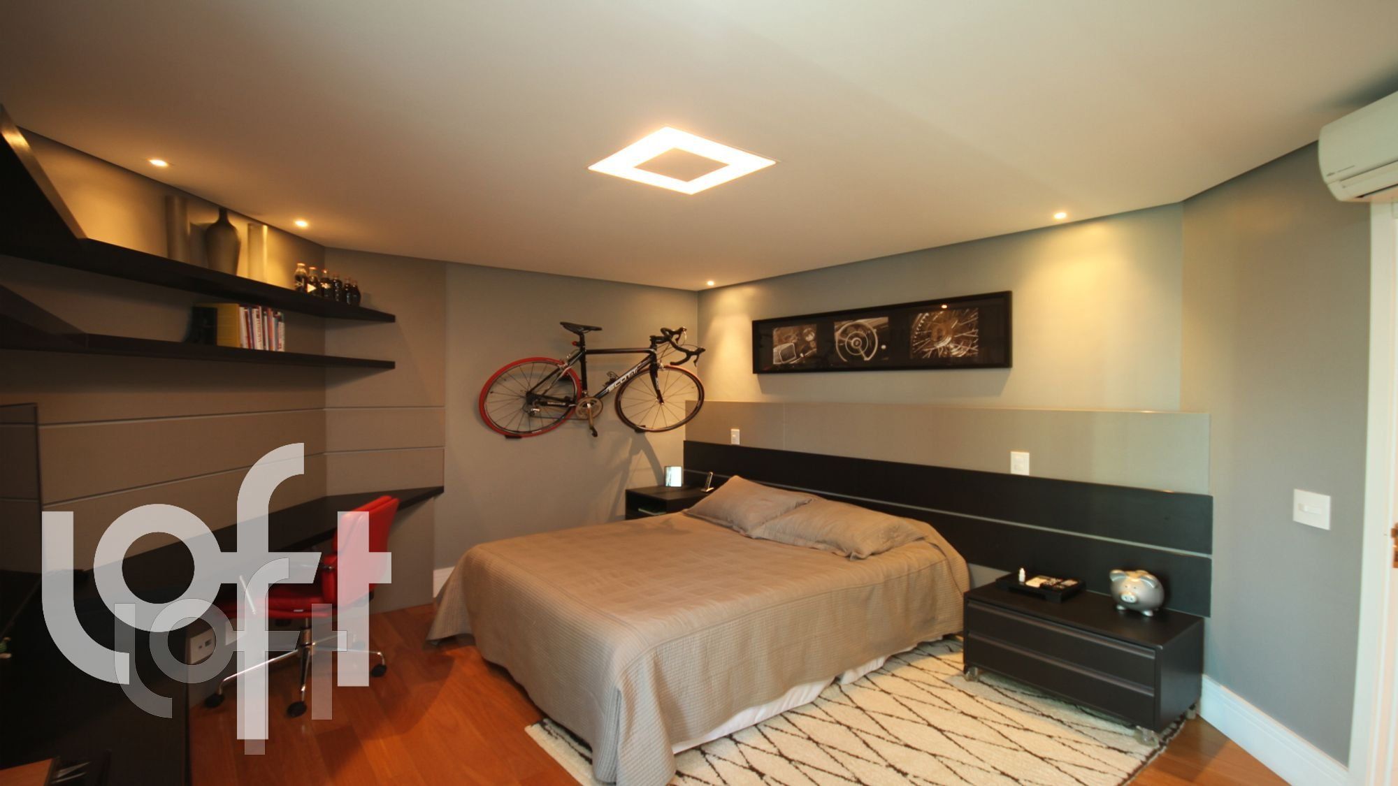 Apartamento à venda com 3 quartos, 200m² - Foto 9