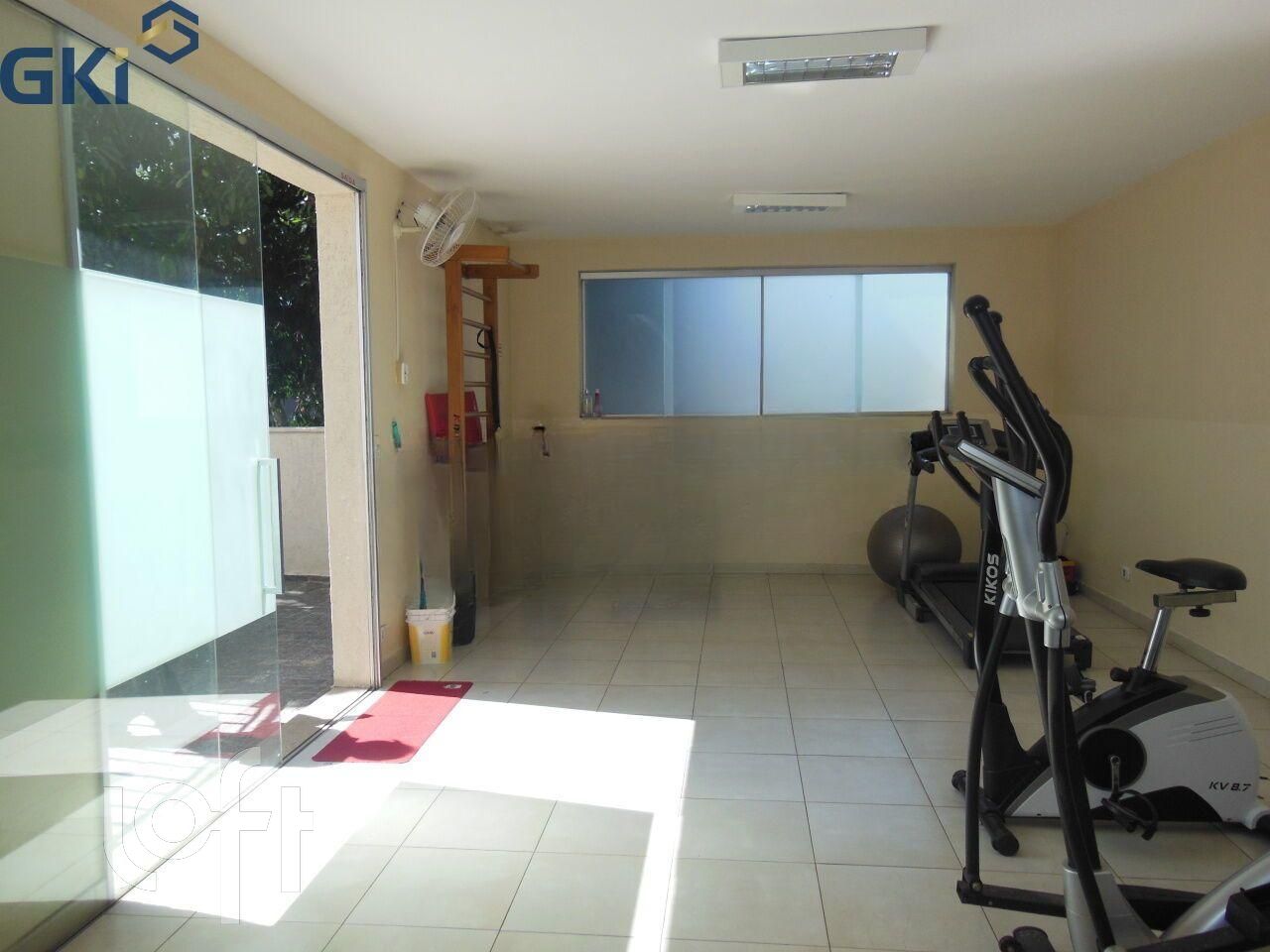 Apartamento à venda com 4 quartos, 140m² - Foto 42