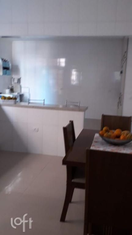 Casa, 3 quartos, 237 m² - Foto 2