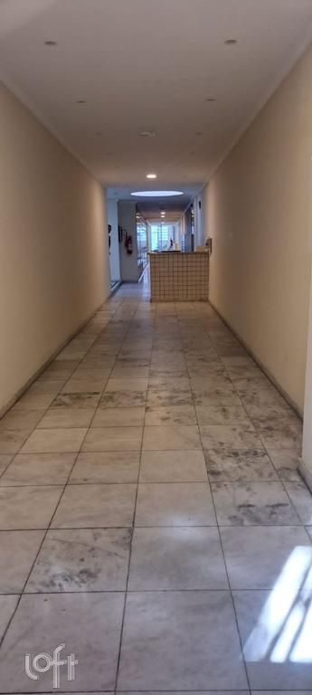 Apartamento à venda com 2 quartos, 74m² - Foto 29