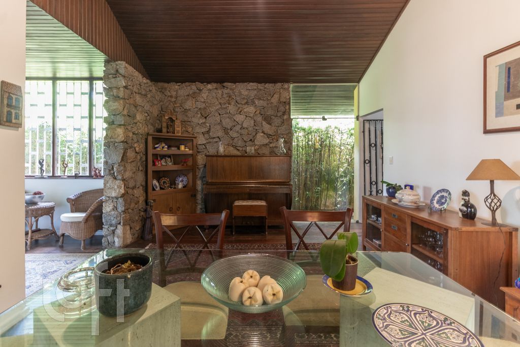 Casa, 3 quartos, 209 m² - Foto 46