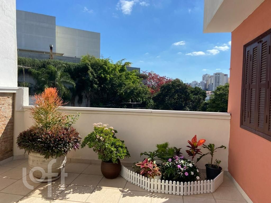 Casa, 4 quartos, 229 m² - Foto 2