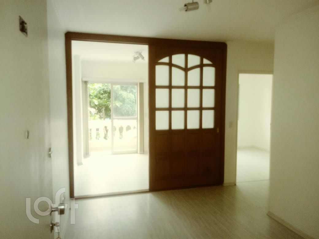 Apartamento à venda com 1 quarto, 44m² - Foto 1