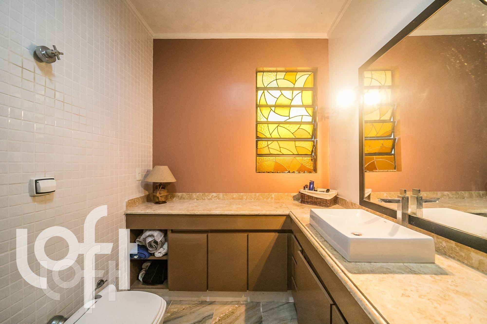 Apartamento à venda com 2 quartos, 120m² - Foto 3