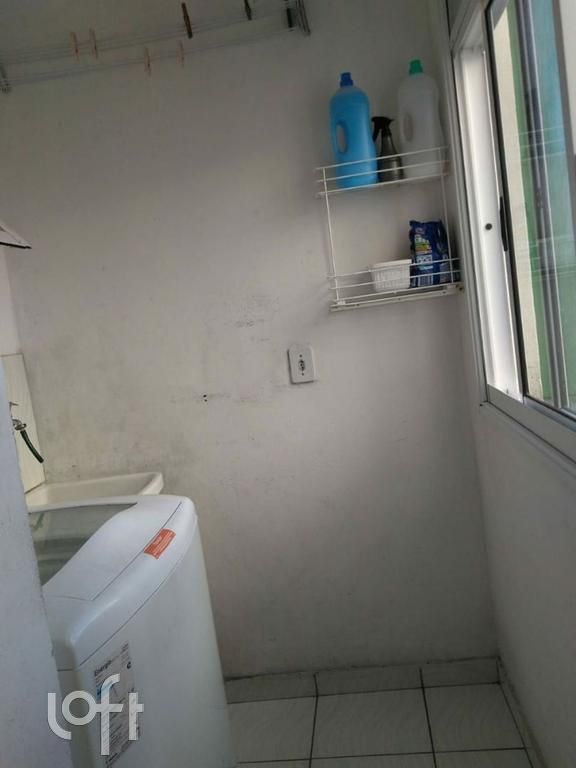Apartamento à venda com 2 quartos, 60m² - Foto 5