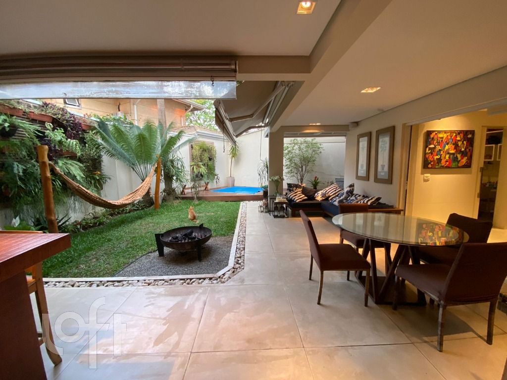 Casa, 3 quartos, 302 m² - Foto 28