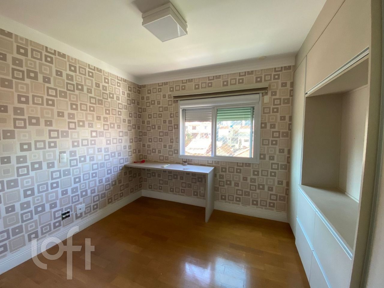 Apartamento à venda com 3 quartos, 180m² - Foto 7