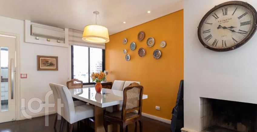 Apartamento à venda com 3 quartos, 167m² - Foto 3