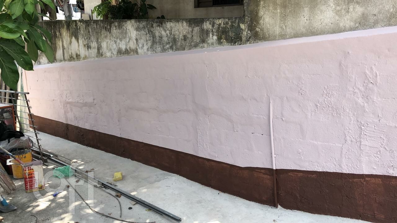 Casa à venda com 1 quarto, 250m² - Foto 4