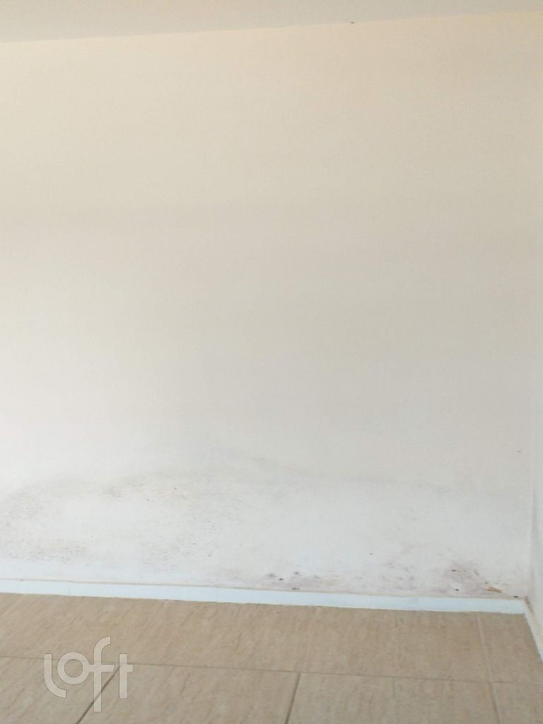 Casa à venda com 2 quartos, 90m² - Foto 3