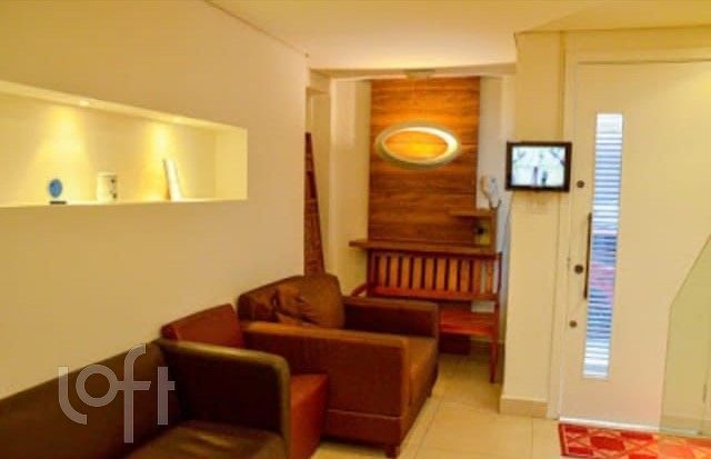 Casa, 3 quartos, 70 m² - Foto 2