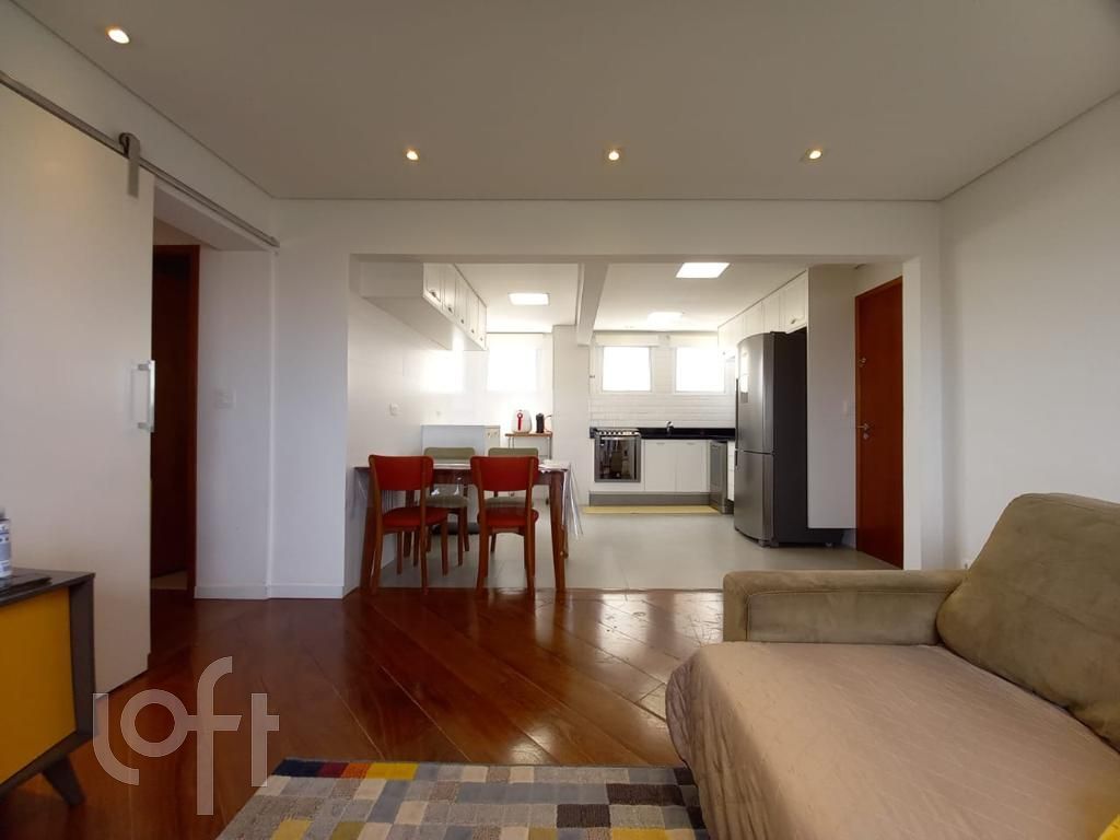 Apartamento à venda com 3 quartos, 95m² - Foto 4