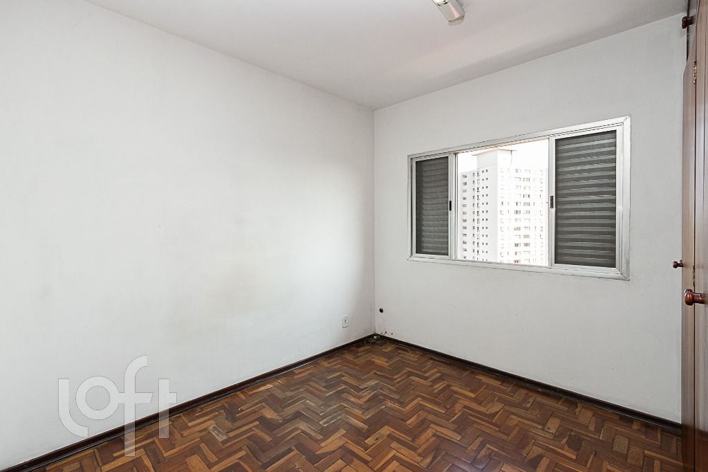 Casa à venda com 3 quartos, 231m² - Foto 9