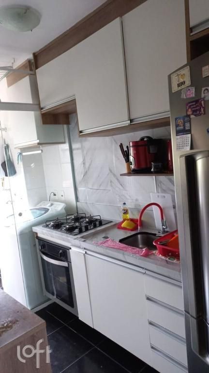 Apartamento à venda com 2 quartos, 48m² - Foto 10