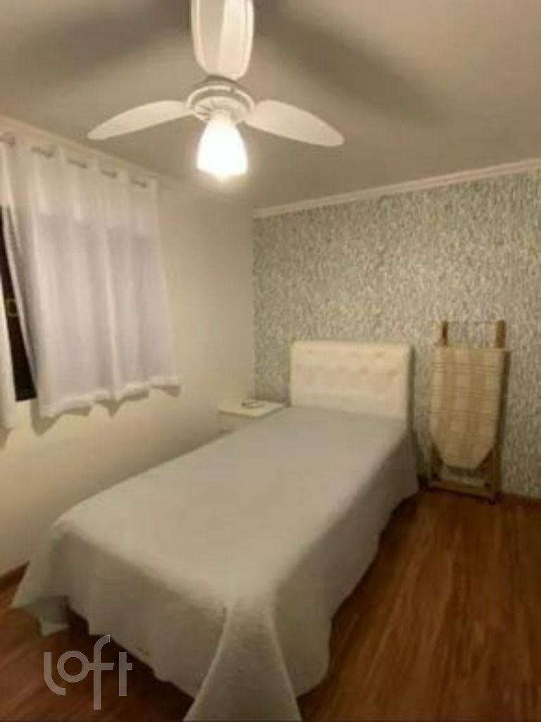 Casa à venda com 4 quartos, 155m² - Foto 14