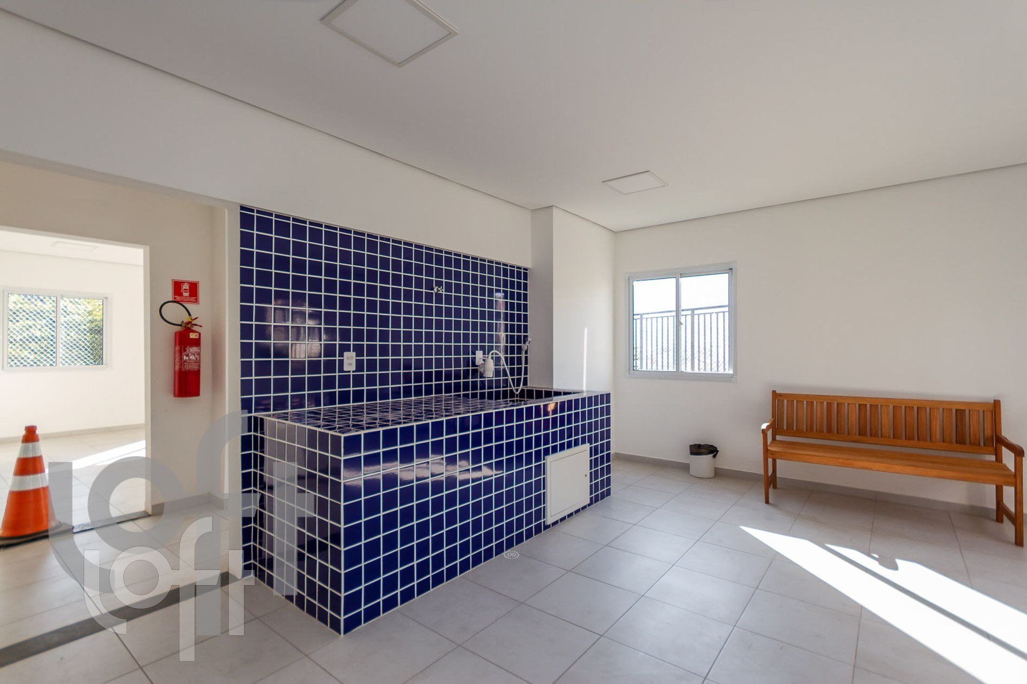 Apartamento à venda com 2 quartos, 40m² - Foto 39