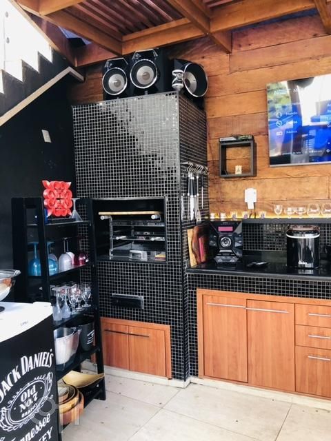 Casa, 5 quartos, 260 m² - Foto 32