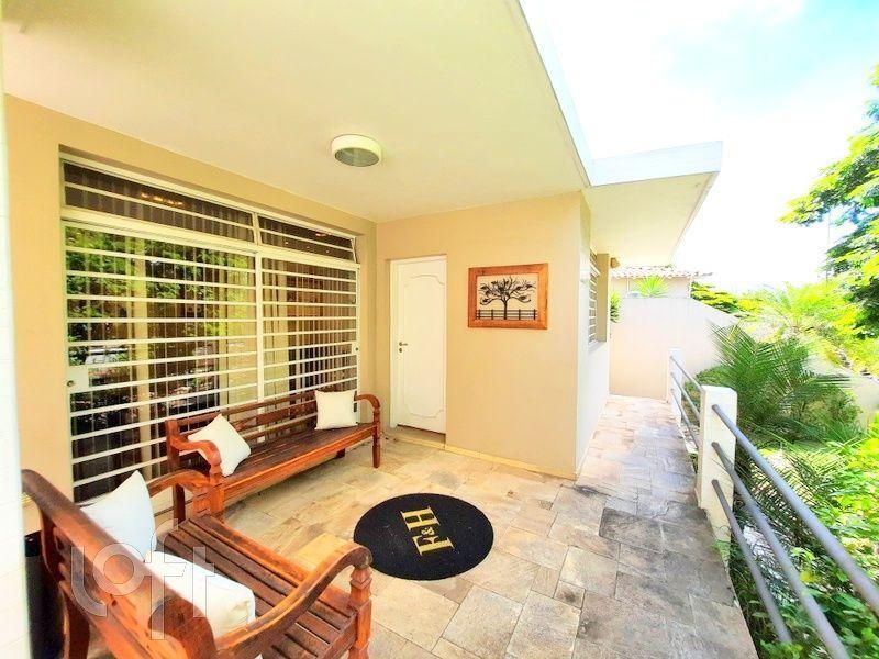 Casa, 5 quartos, 260 m² - Foto 20