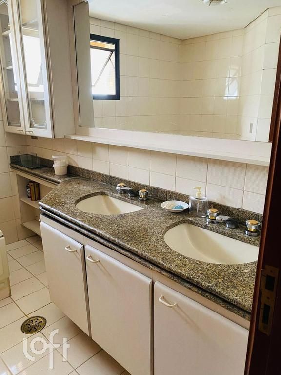 Apartamento à venda com 5 quartos, 258m² - Foto 18