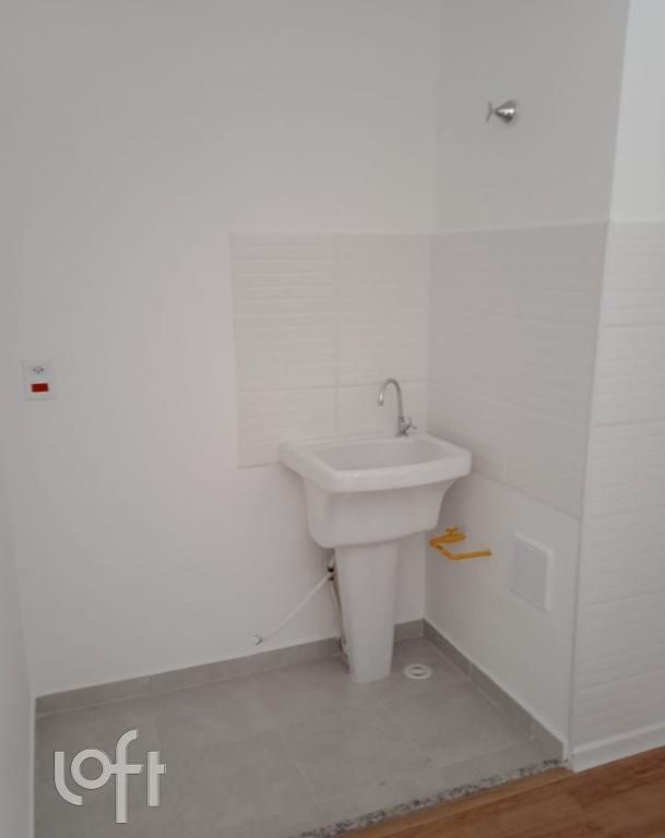 Apartamento à venda com 2 quartos, 36m² - Foto 4