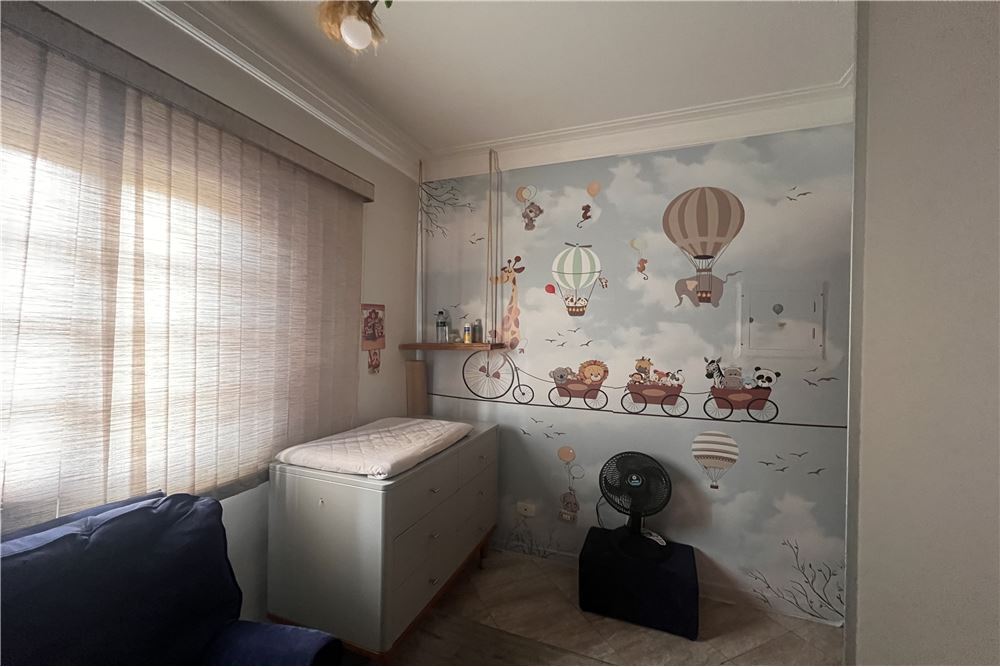 Casa à venda com 4 quartos, 250m² - Foto 15