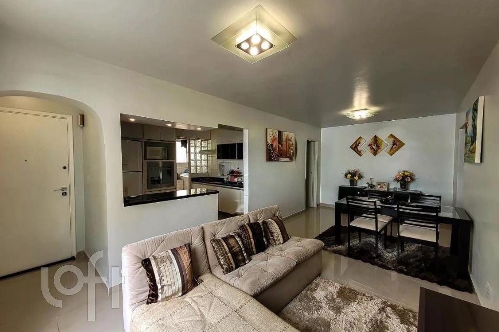 Apartamento à venda com 3 quartos, 85m² - Foto 2