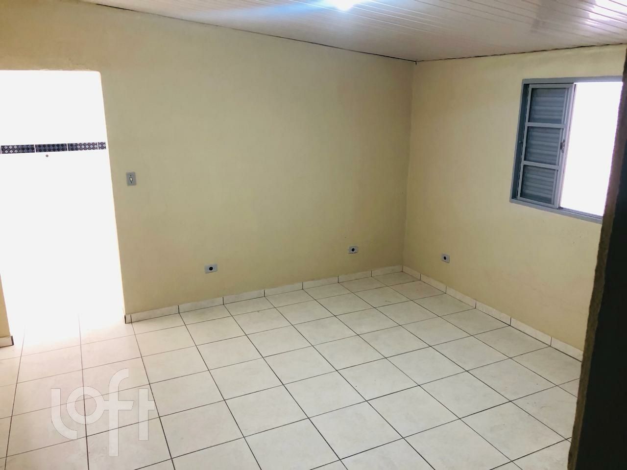 Casa à venda com 1 quarto, 250m² - Foto 3