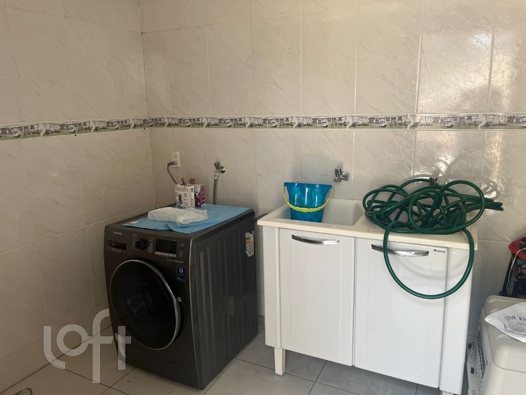 Casa, 4 quartos, 250 m² - Foto 35